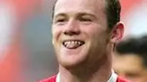 英格兰队主教练索斯盖特薪酬下调30%